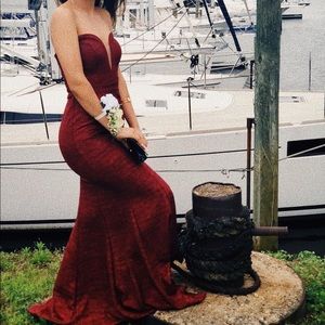 Burgundy strapless sparkly prom dress